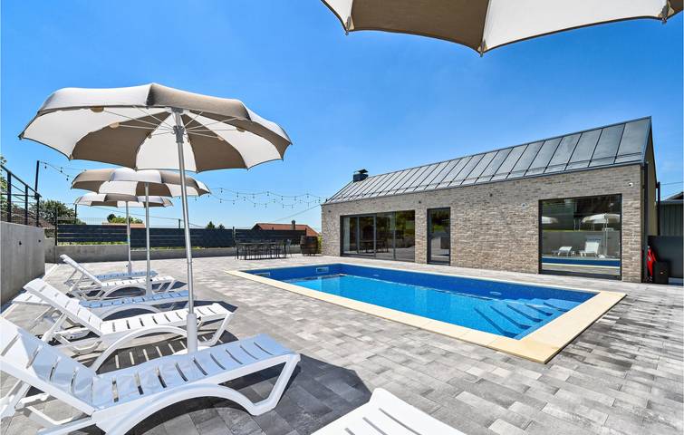 Modernes Apartment mit Pool und WLAN in der Nähe des Stadtzentrums von Dugo Selo in Dugo Selo, Zagreb und Umgebung
