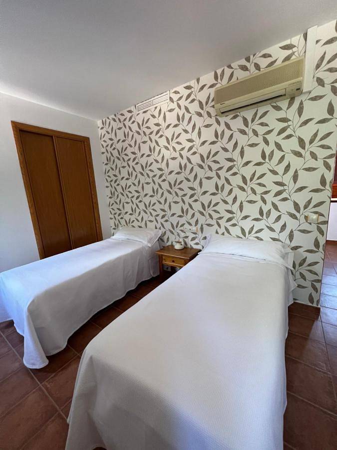 Hostal Villa el Colmenar in Mombeltrán, Valle del Tiétar