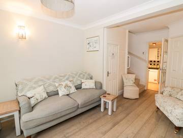 Log Cabin for 4 People in Stratford upon Avon, Heart of England, Photo 3