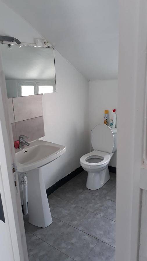 Gîte pour 2 personnes, avec jardin, animaux acceptés à Éguzon-Chantôme - 3