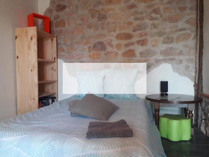 Gîte pour 2 personnes, avec vue ainsi que jardin et terrasse à Vallon-en-Sully - 2