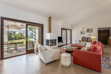 Ferienhaus in Ciutadella, Menorcas Küste für 9 