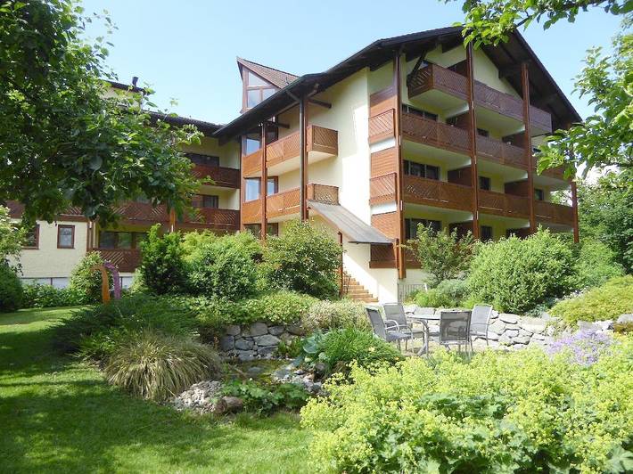 Ferienhaus für 2 Personen, mit Balkon/Terrasse und Balkon sowie Sauna