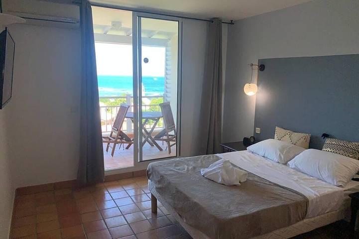 Gîte pour 2 personnes, avec piscine et balcon dans Anse de Tartane - 4