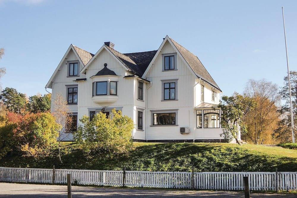 Schönes Haus in Älvsered mit Meerblick in Falkenbergs und Umgebung