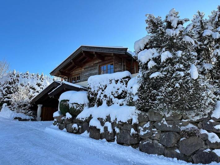 Chalet voor 8 personen, with whirlpool and sauna as well as tuin in Kitzbühel