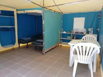 Tente pour 2 Personnes dans Savigny-en-Véron, Région de Chinon, Photo 3