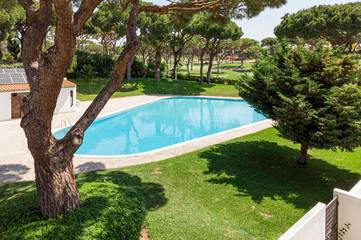 Villa pour 6 personnes, avec jardin ainsi que terrasse et piscine à Vilamoura
