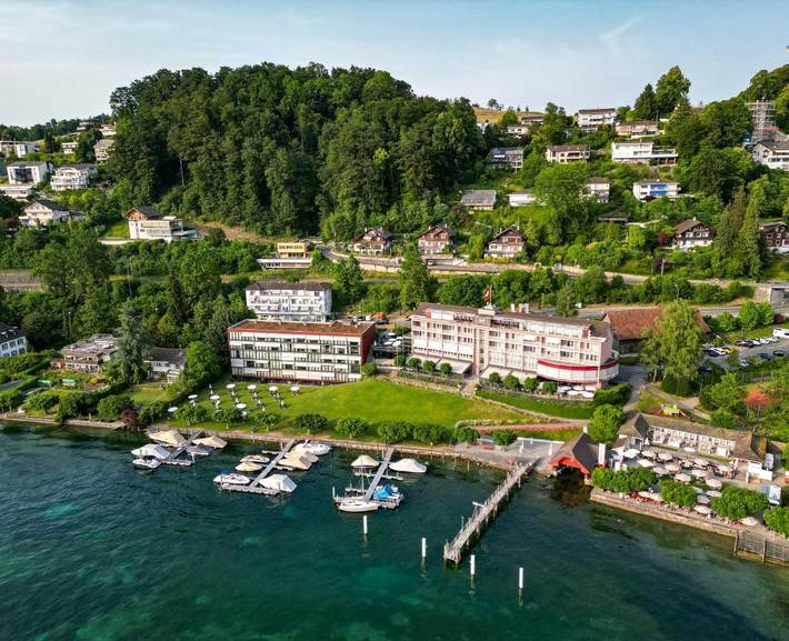 Hotel für 3 Personen, mit Terrasse und Garten sowie Sauna und Seeblick in Luzern