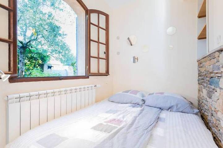 Gîte pour 6 personnes, avec jardin et terrasse à Roquefort-la-Bédoule - 2