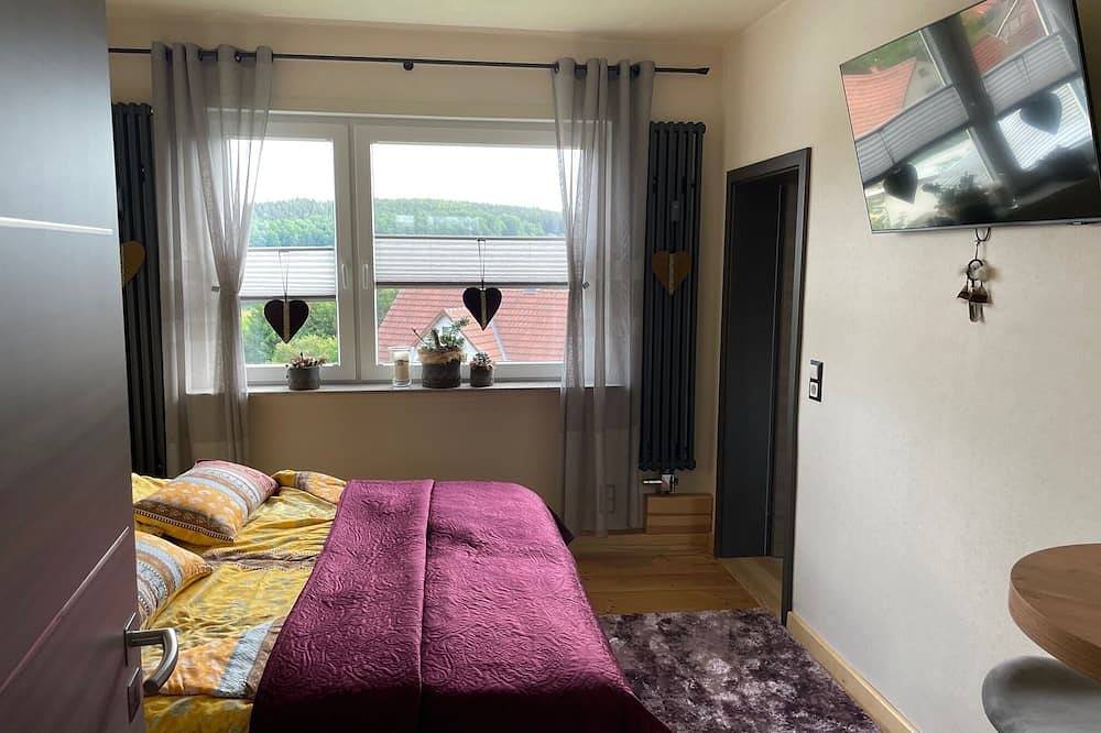 Ganze Wohnung, Ai Gästekarte inkl, Neue,sehr gemütliche Fewo komfortabel 1A Hygienekonzept, in Leinatal, Rennsteig