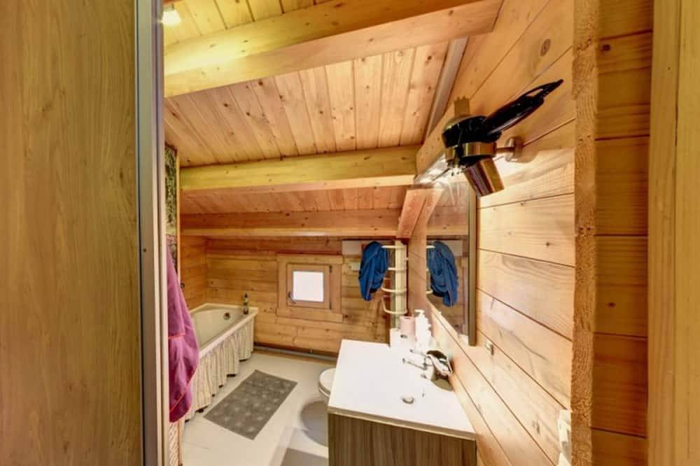 Chalet Puy Mary**** de 11 à 13 places in Saint-Flour, Région de Saint-Flour