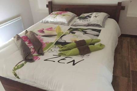 Chambre d’hôte pour 2 personnes, avec jacuzzi ainsi que terrasse et jardin