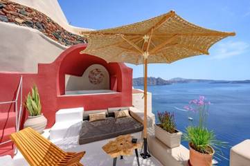 Cottage pour 2 personnes, avec terrasse ainsi que jardin et vue sur l’océan à Oia
