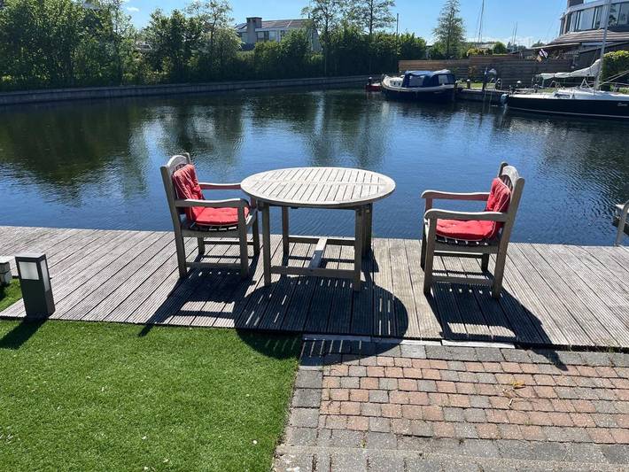 Ferienhaus für 5 Personen, mit Terrasse und Garten sowie Seeblick und Ausblick in Lemmer - 2