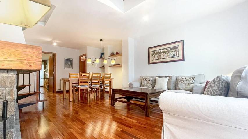 Gîte pour 8 personnes, avec Balcon à Puigcerdà - 3