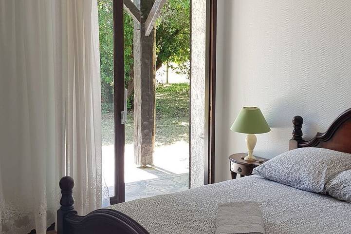 Location de vacances pour 8 personnes, avec terrasse et jardin, animaux acceptés à Gaillan-en-Médoc - 2