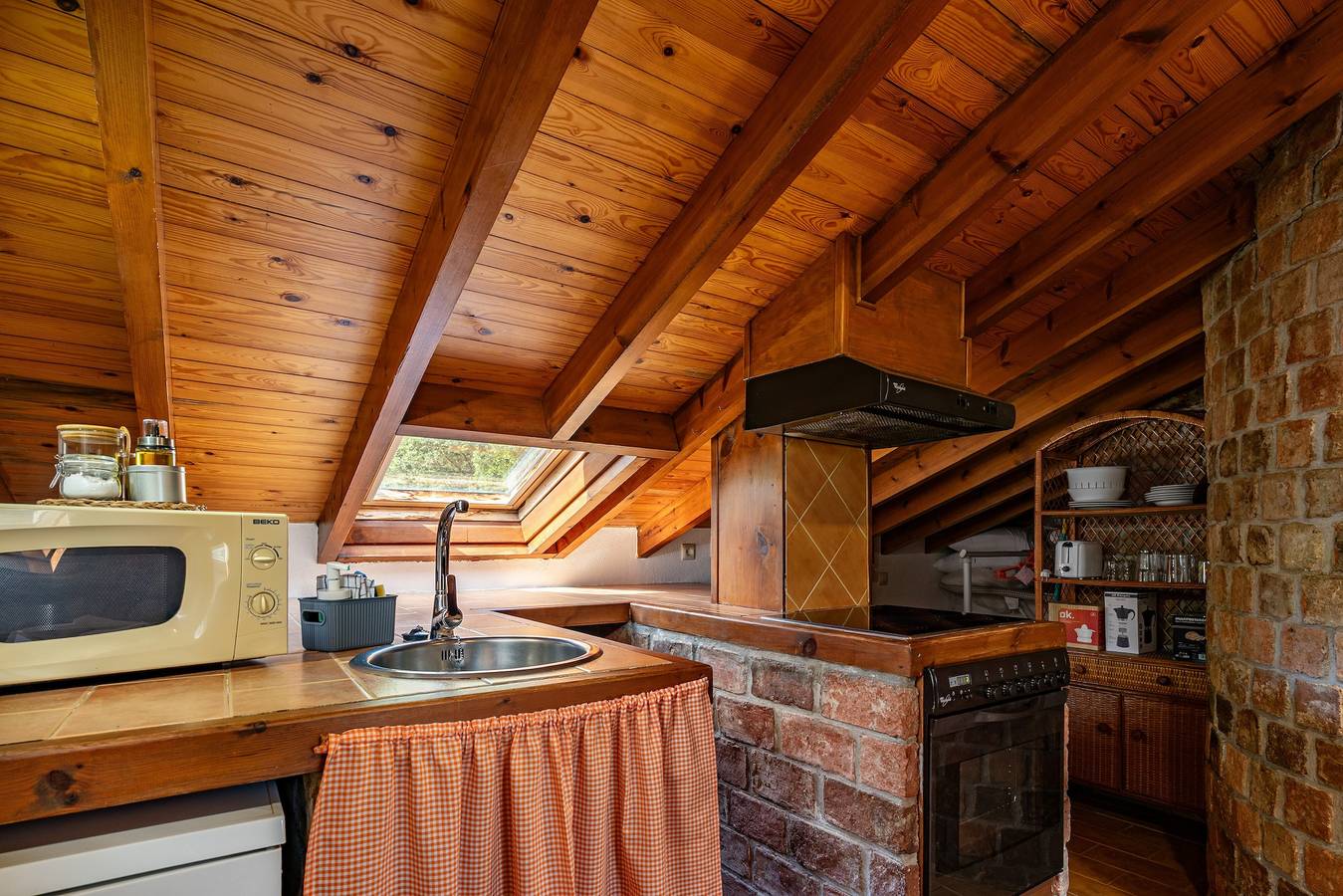 Ganze Wohnung, Ferienwohnung 'Florenta G4' mit Bergblick, Gemeinschaftsgarten und Wi-Fi in Cangas de Onís, Costa Verde (Spanien)