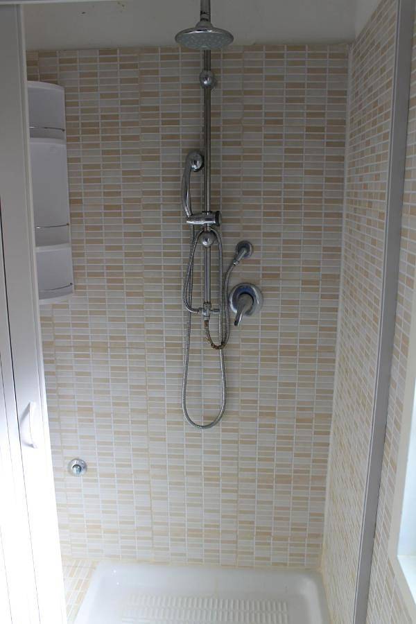 Gîte pour 4 personnes, avec terrasse et vue à Agnone Bagni - 4