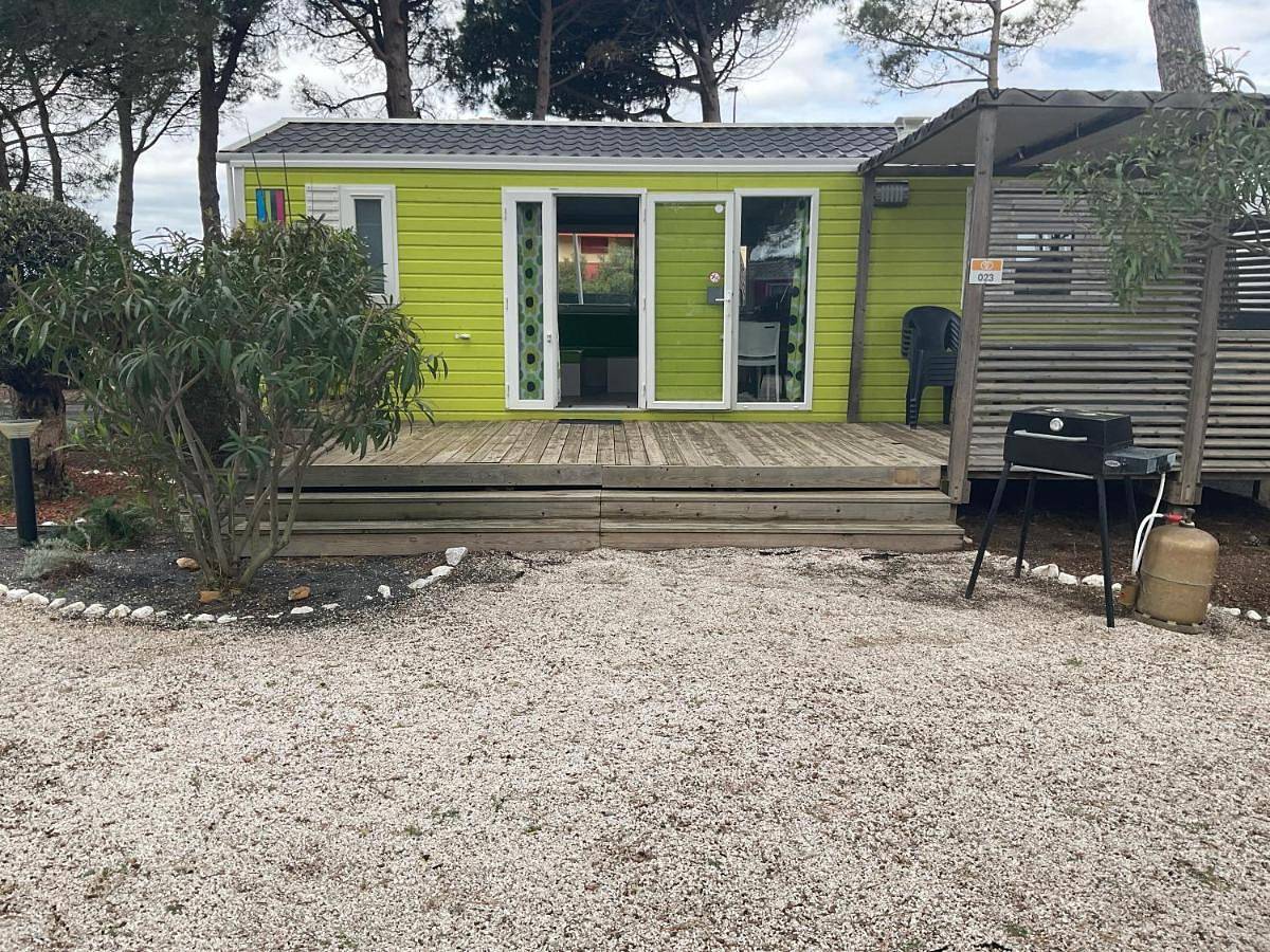 Menthalo 4 étoiles La Presqu île du Barcarés Mobil Home 6 pers premium climatisé in Le Barcarès, Côte d'Améthyste