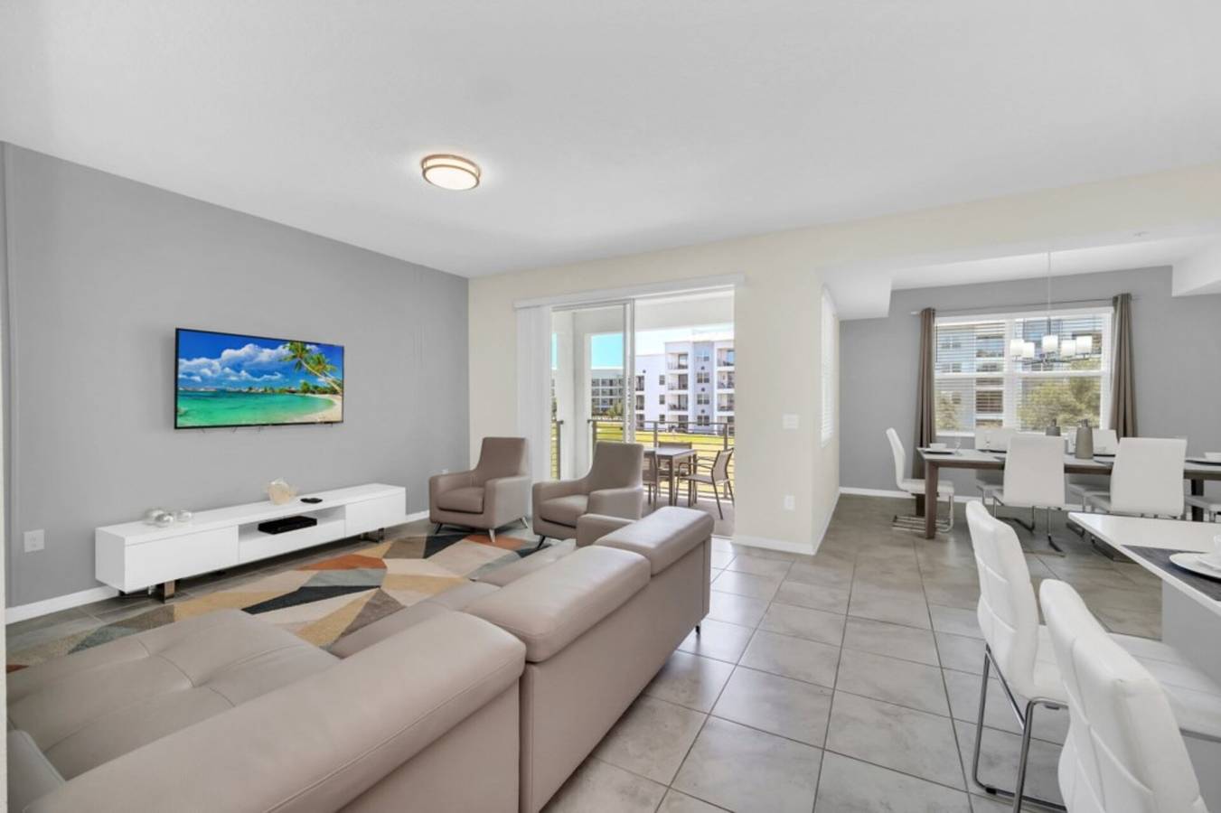 Orlando Condo 6260: Luxury Family Stay at Storey Lake Resort in Condado de Osceola