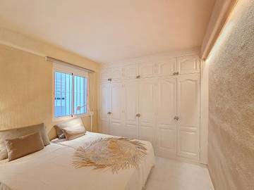 Apartment for 4 People in Playa de la Rada, Estepona, Photo 3