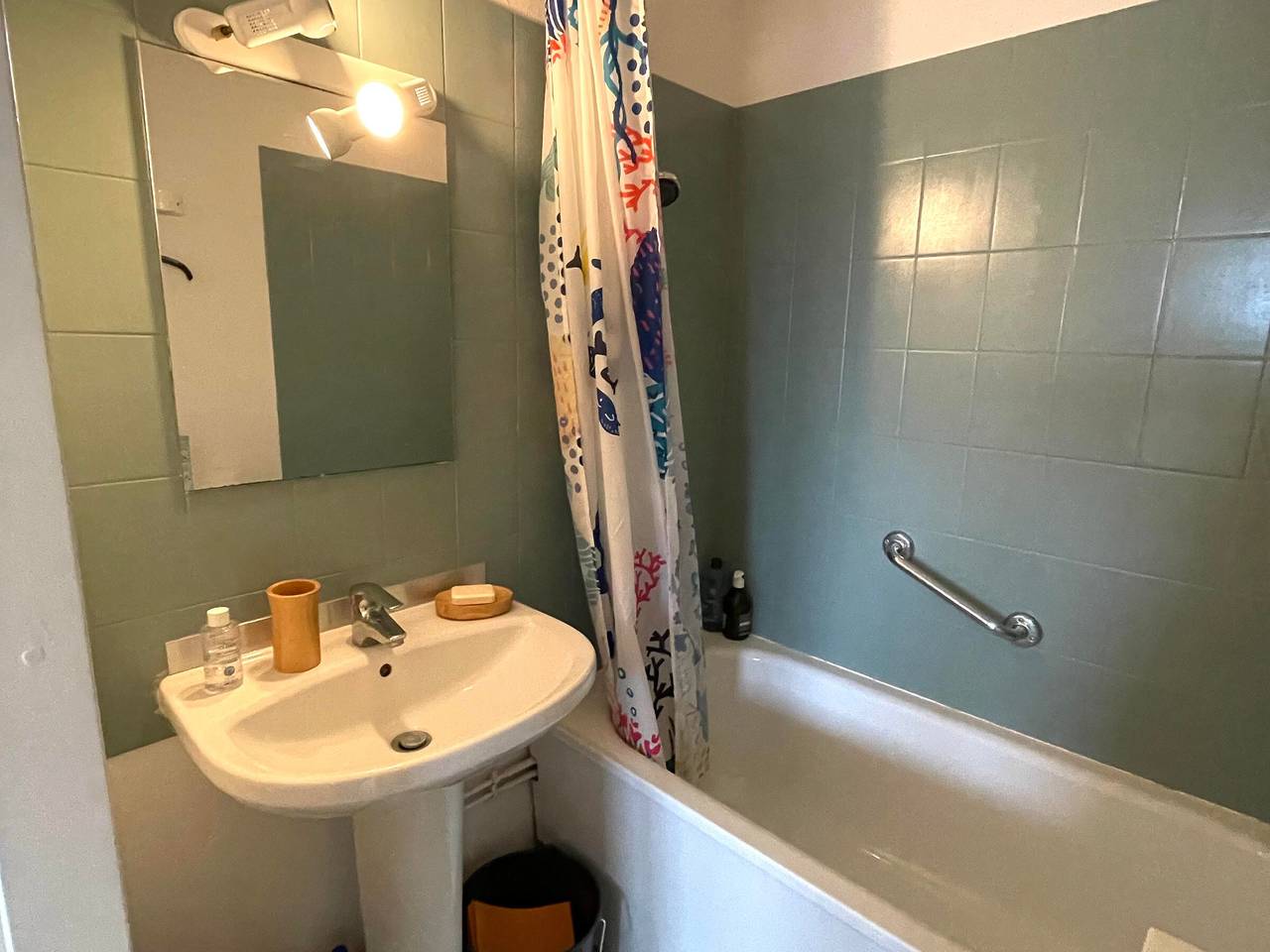 Entire apartment, Bright apartment with balcony and parking in Villers-sur-Mer in Villers-sur-Mer, Lisieux region