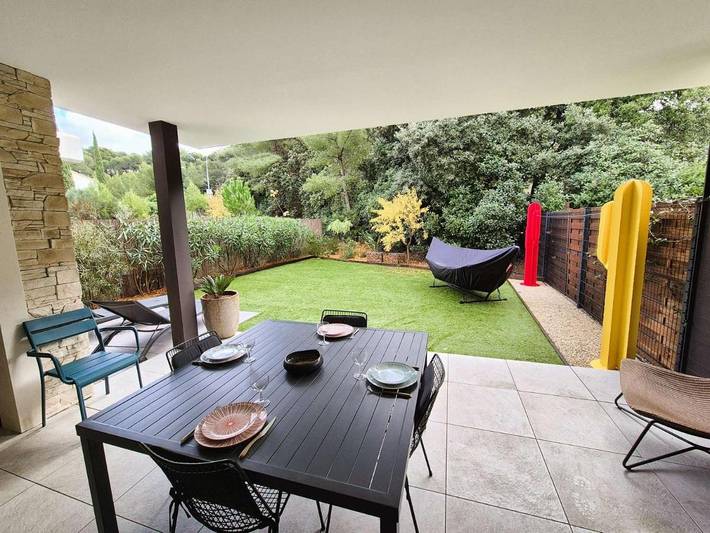 Gîte pour 5 personnes, avec jardin et terrasse dans Port Pin Rolland