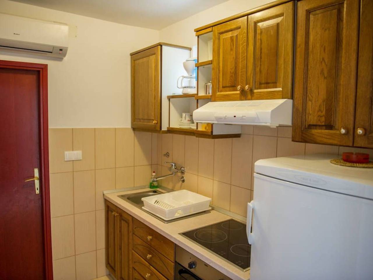 Ganze Wohnung, Wohnung für 5 Personen Zdravko 4 in Miline, Rogoznica