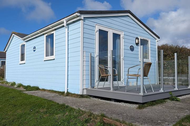Chalet for 4 people, with terrace in Hayle