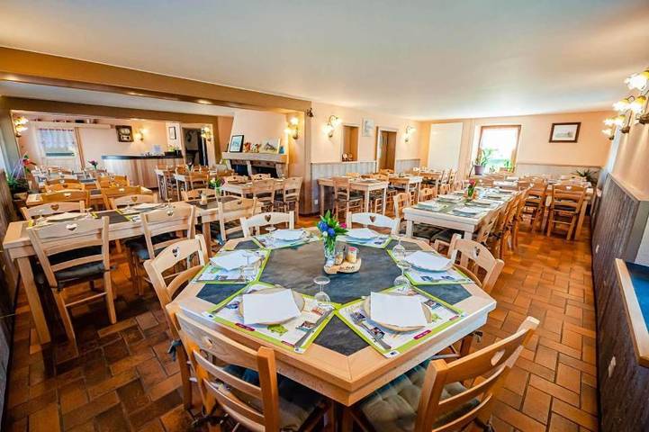 Gîte pour 10 personnes, avec jardin et vue à Arrentès-de-Corcieux - 3