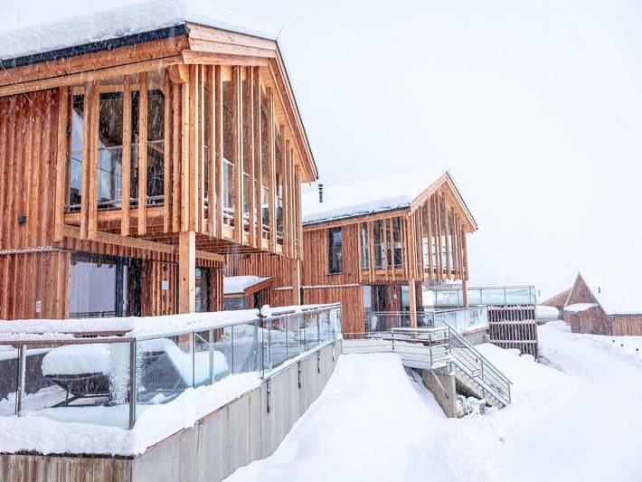 Ferienhaus für 10 Personen, mit Balkon und Garten sowie Pool und Sauna in Ennsling