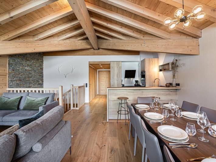 Apartamento entero, Hermoso dúplex para 9 en Courchevel con balcón y parking in Courchevel 1650 (Moriond), Saint-Bon-Tarentaise