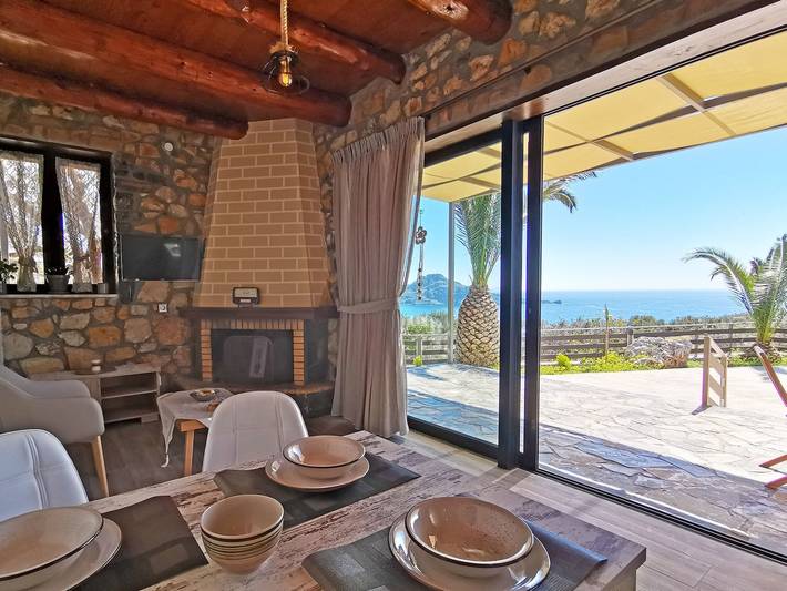 Ferienhaus für 4 Personen, mit Terrasse und Garten sowie Pool in Plakias - 2