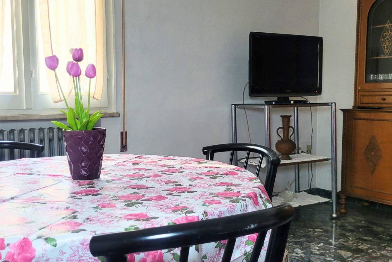 Appartement entier, Appartement de vacances pour 6 personnes avec balcon/terrasse in Gatteo A Mare, Province de Forlì-Cesena
