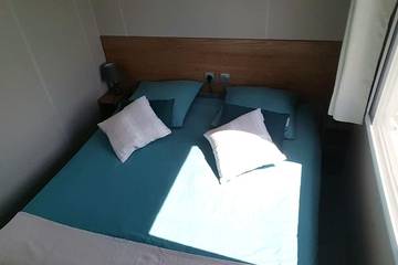 Camping pour 4 Personnes dans Saint-Pair-sur-Mer, Région d'Avranches, Photo 2