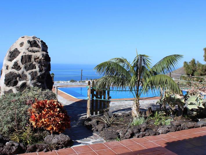 Ferienhaus für 2 Personen, mit Terrasse und Ausblick sowie Pool und Garten, mit Haustier in Los Llanos de Aridane - 4