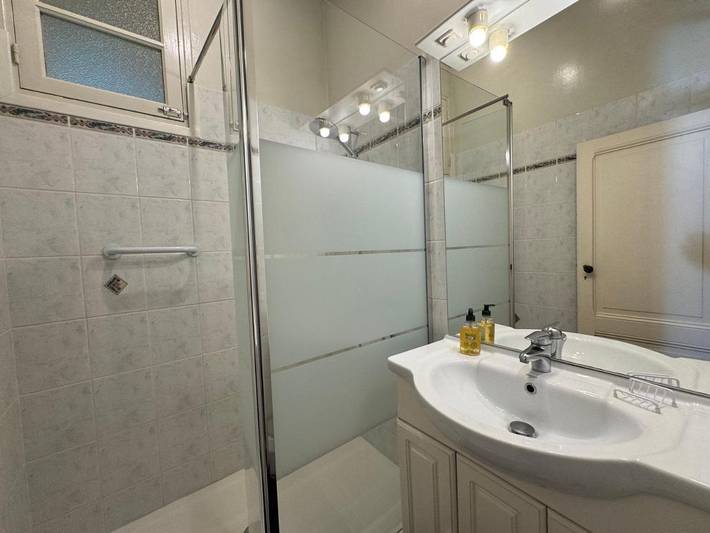 Location de vacances pour 4 personnes, avec jardin et terrasse, animaux acceptés à Biganos - 2