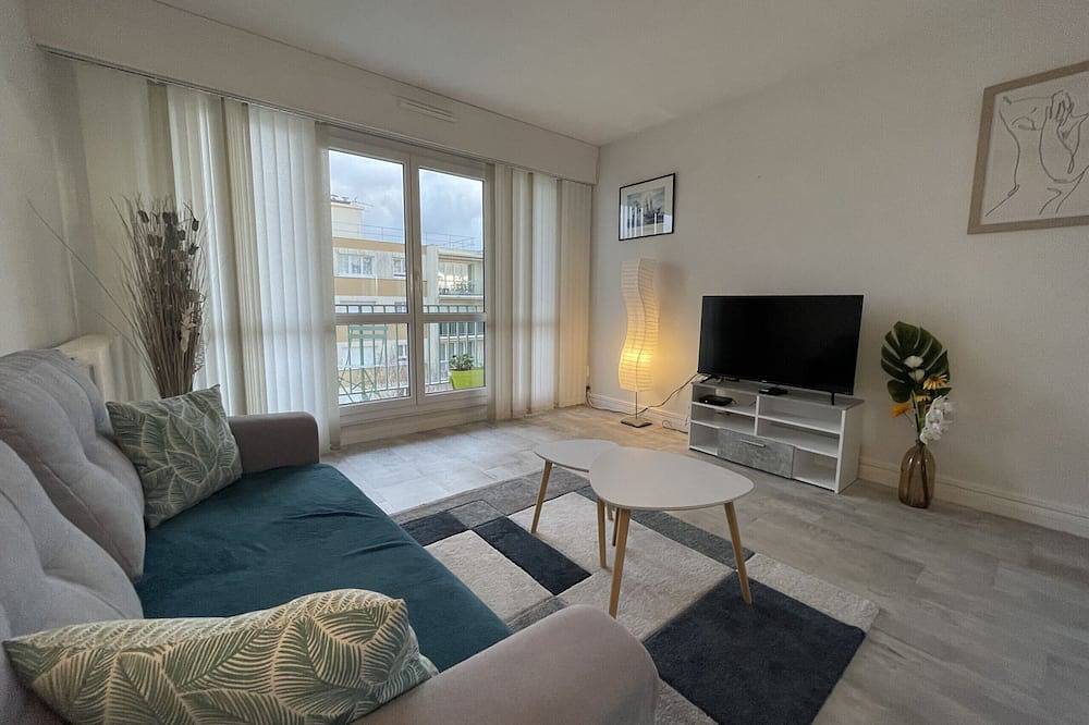 Entire apartment, L'Olympe - Balcon - Centre - 4p - Rêve au Mans in Le Mans, Sarthe
