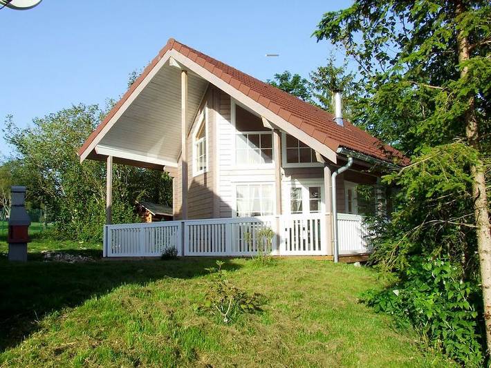 Gîte für 6 Personen, mit Terrasse und Garten sowie Sauna im Jura