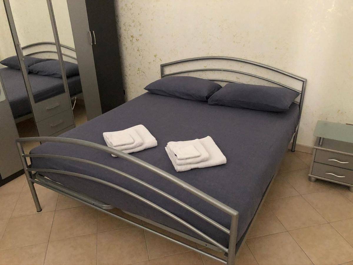 Double Room with Private Bathroom in Sammichele di Bari, Provincia di Bari