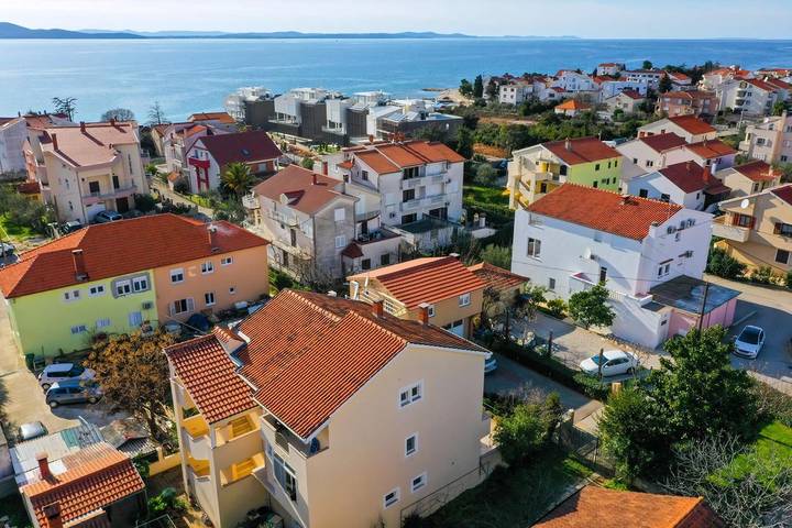 Smještaj za odmor za 3 osoba, s Terasa u Grad Zadar