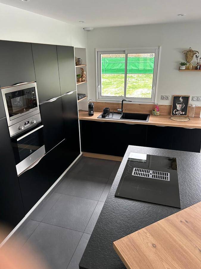 Location de vacances pour 4 personnes, avec terrasse dans Neuvy-Sautour - 3