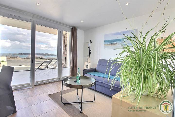 Gîte für 2 Personen, mit Terrasse in Perros-Guirec - 2