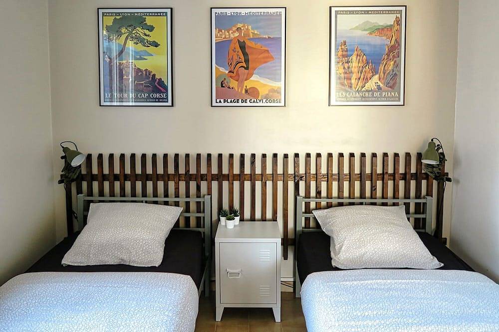 Appartamento intero, T3 Clementinu in una villa corsa, qualsiasi comodità, in pace, con piscina. in Calenzana, Calvi e dintorni