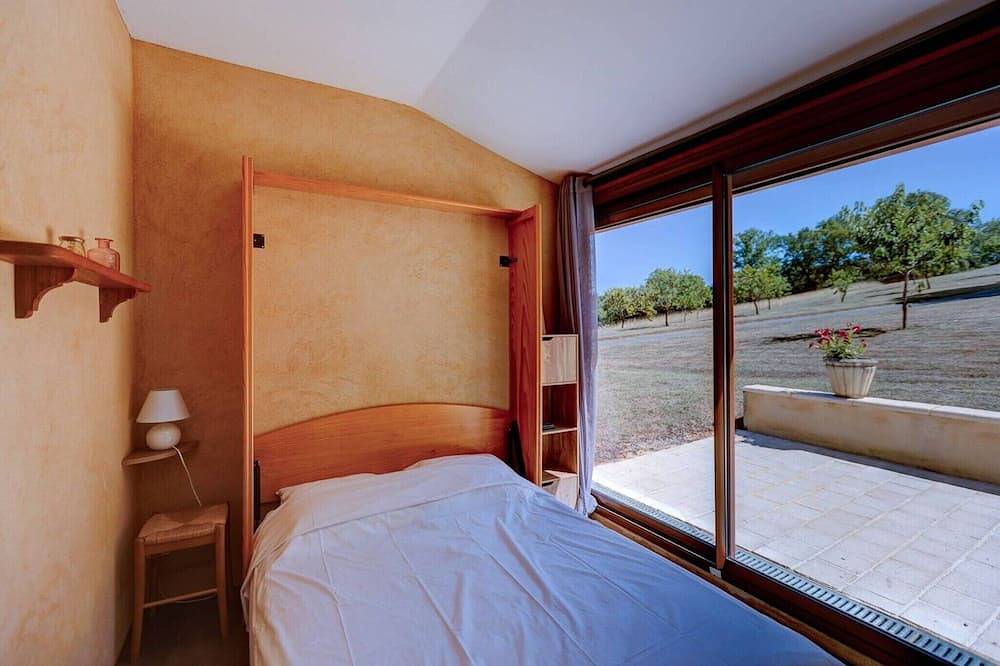 Unterkunft mit Gemeinschaftspool in Gourdon, Quercy