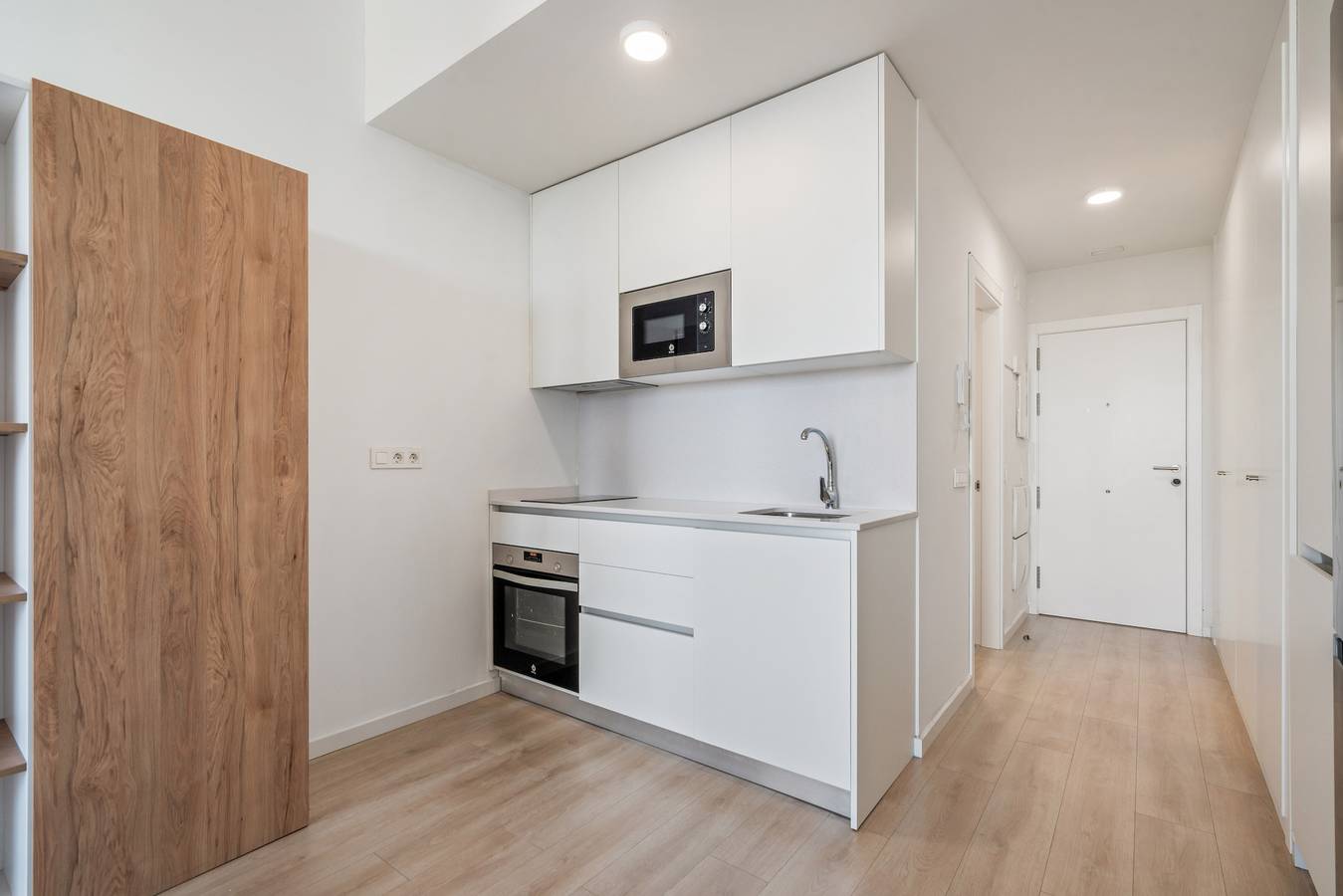 Apartamento entero, Apartamento con piscina y garaje de alquiler temporal in Madrid, Provincia de Madrid