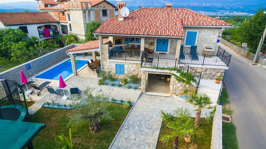 Ferienwohnung für 6 Personen, mit Pool und Balkon/Terrasse sowie Terrasse auf Krk - 3