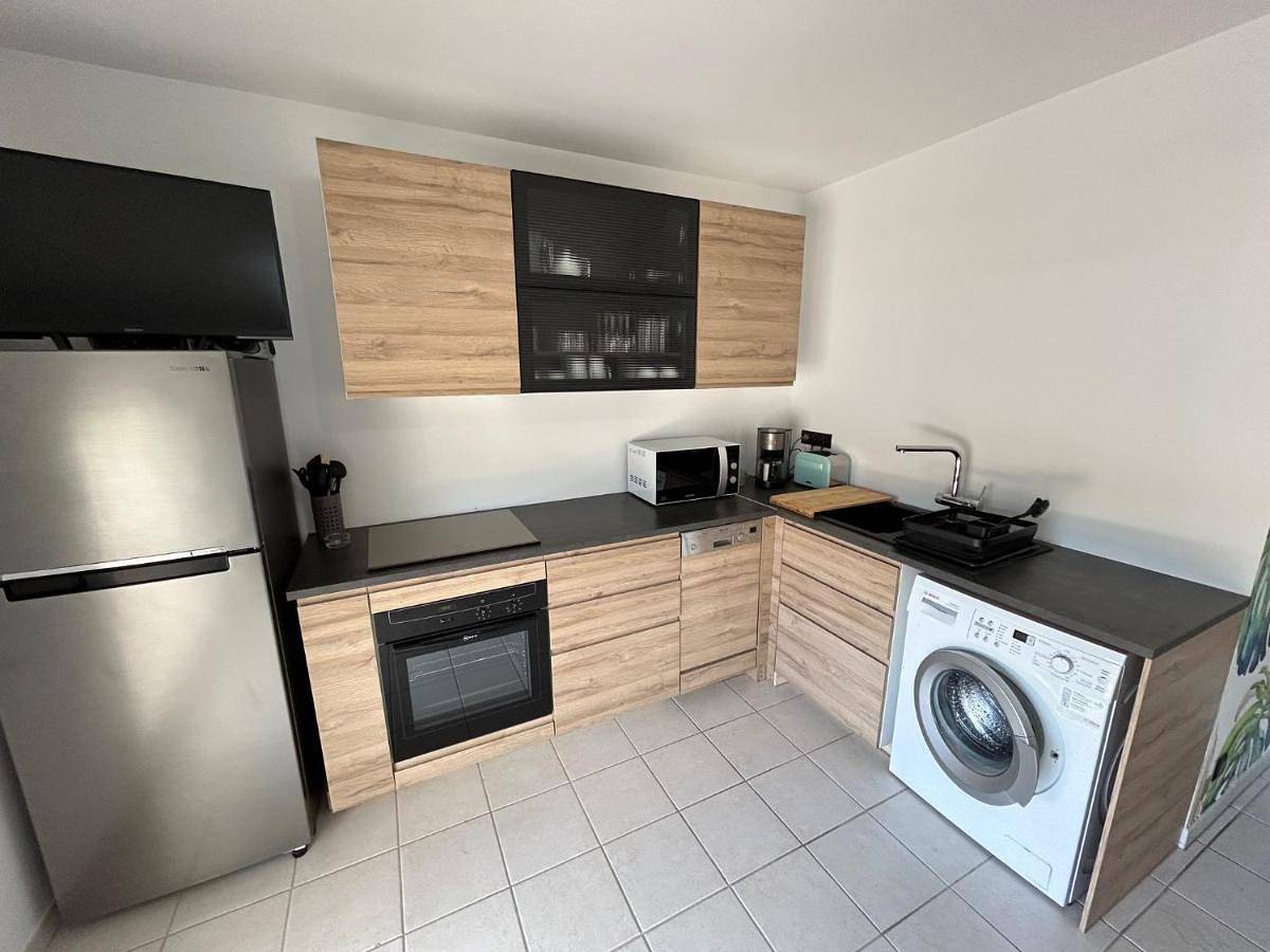 Appartement entier, One-Bedroom Apartment in Île-Tudy, Côte de Cornouaille