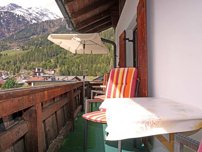 Ferienwohnung für 6 Personen, mit Balkon und Garten in Kaunertal - 3